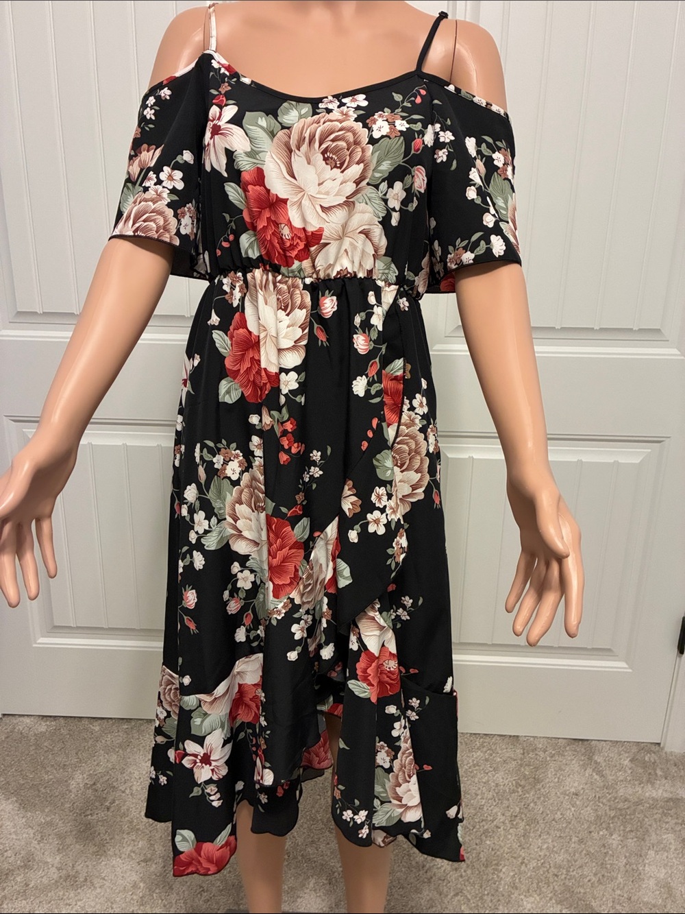 SHEIN Black Floral Cold-Shoulder Dress with Blush Accents